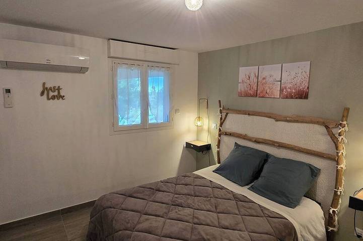 Ganze Wohnung, Nice and quiet 3-room apartment with swimming pool Casa Lisa in Prunelli-di-Fiumorbo, Regionaler Naturpark Korsika