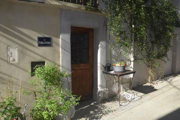 Cottage pour 2 personnes, avec terrasse à Montréal (Lanquedoc-Roussillon)