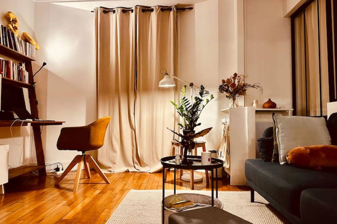 Apartamento entero, Modern apartment in Courbevoie near the park in Courbevoie, Altos del Sena