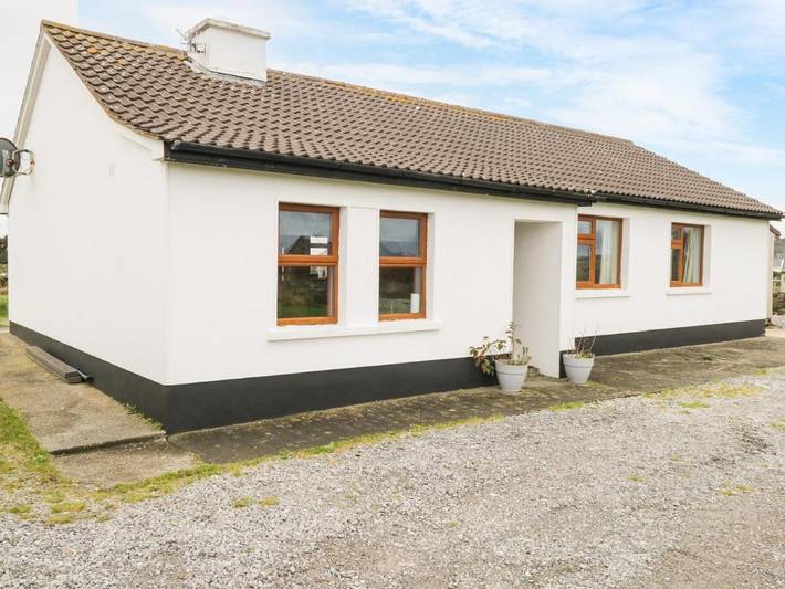 Holiday rental for 6 people, with Garden in Ballyconneely