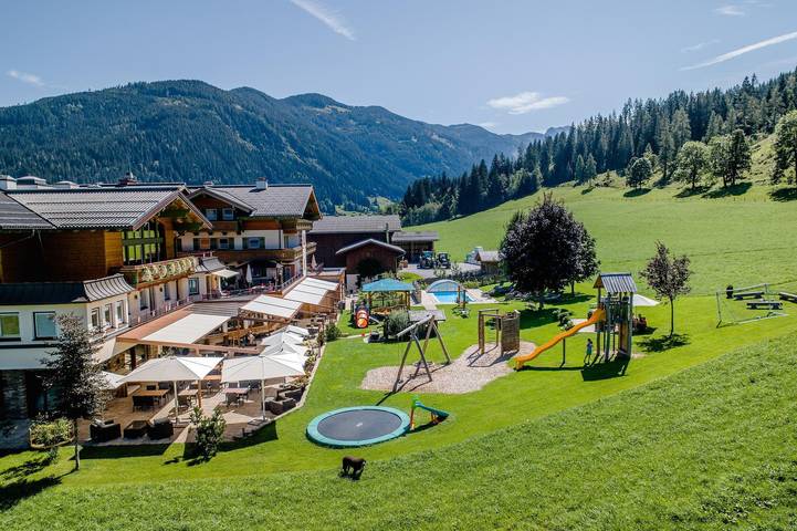 Ganze Ferienwohnung, Wohnstudio Deluxe Langaufenthalt ab 7 in Radstadt, Ski Amadé