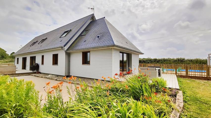 Gîte pour 14 personnes, avec piscine ainsi que jardin et terrasse dans Hauts-de-France - 3