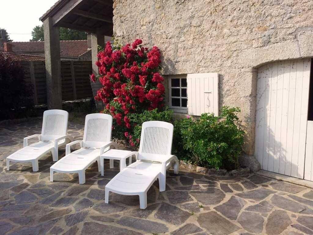 Gîte sainte germaine "la dépendance 4 pers" in Luc, Région de Mende