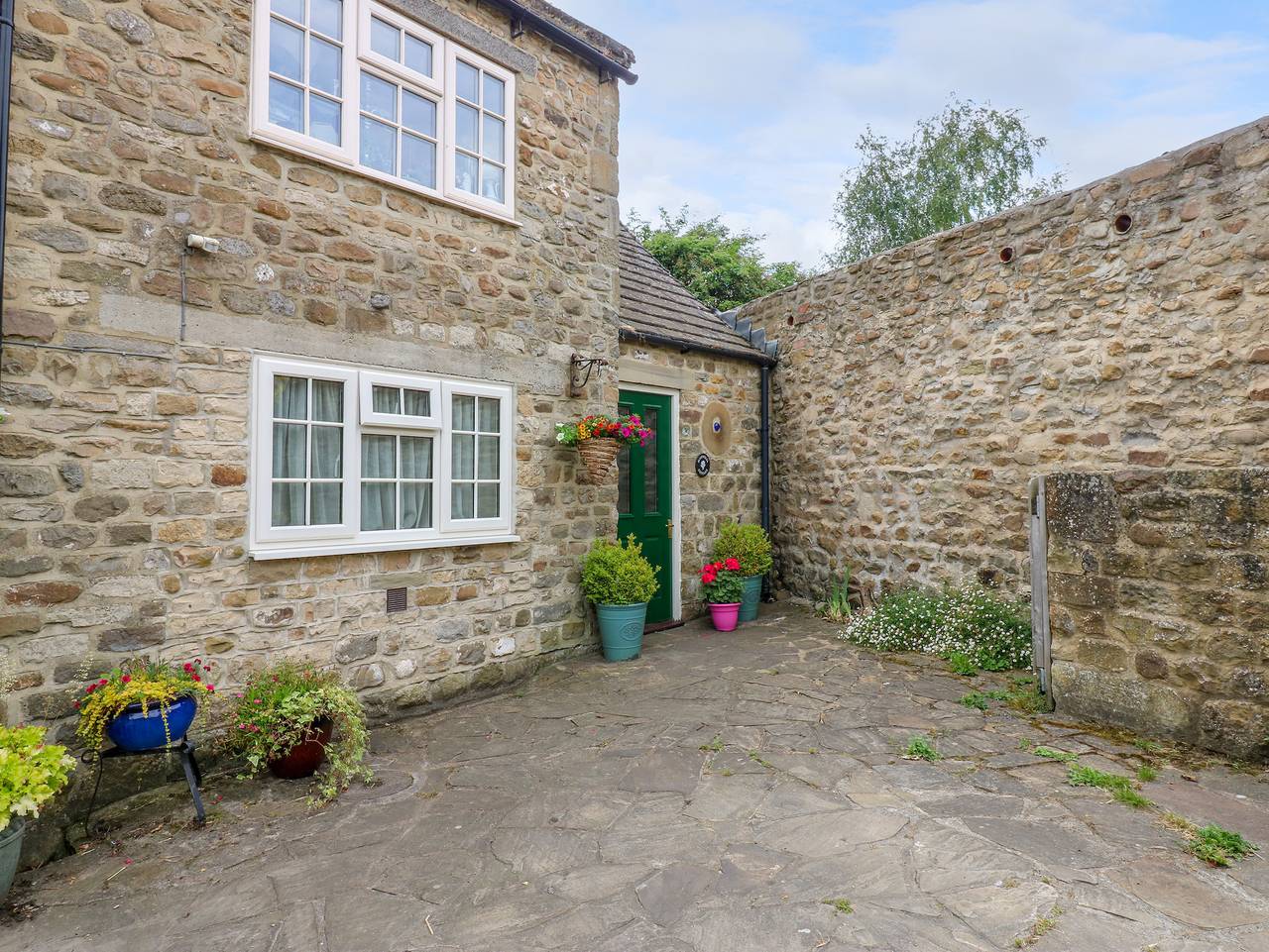 Magnolia Cottage in Masham, Nidderdale AONB