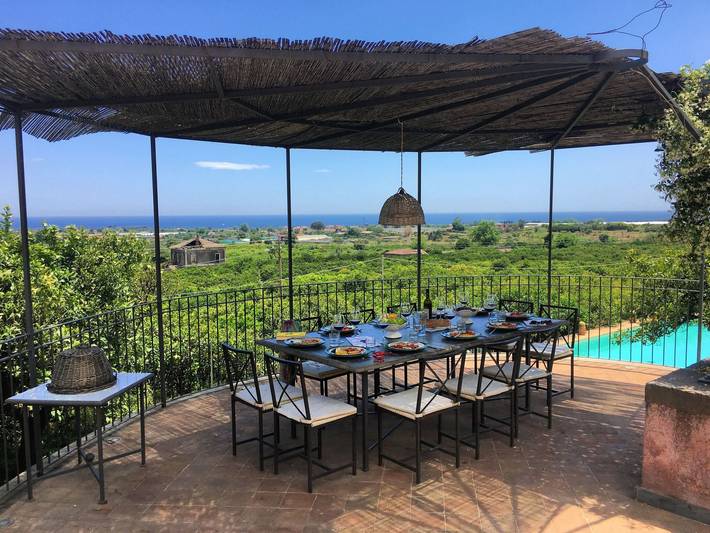 Agriturismo per 10 persone, con piscina e giardino in Catania e dintorni