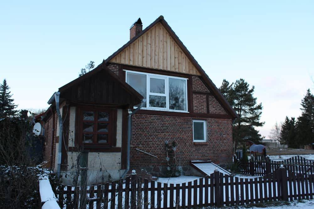 Gemütliches Ferienhaus/wohnung Kleine Auszeit Blumenthal in Ferdinandshof, Vorpommern Greifswald