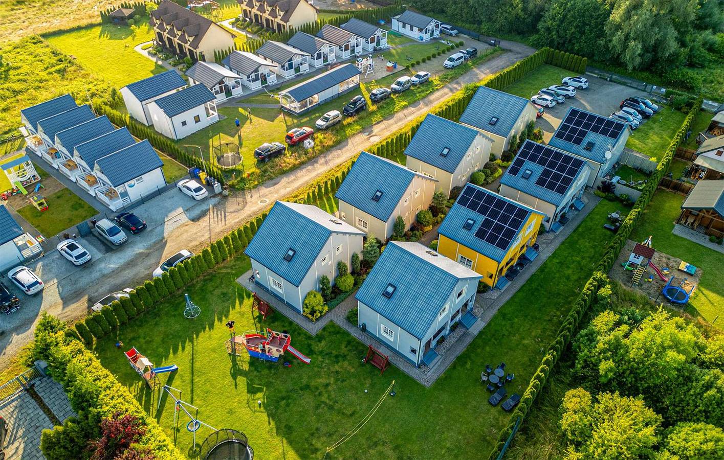 Ferienhaus für 7 Personen mit Terrasse in Gaski, Powiat Koszaliński