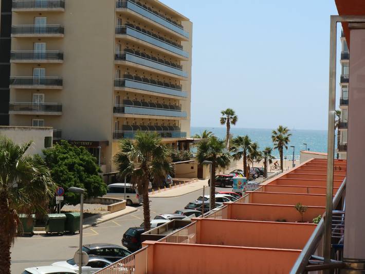 Gîte pour 6 personnes, avec terrasse dans Platja Santa Margarita Rosas - 3