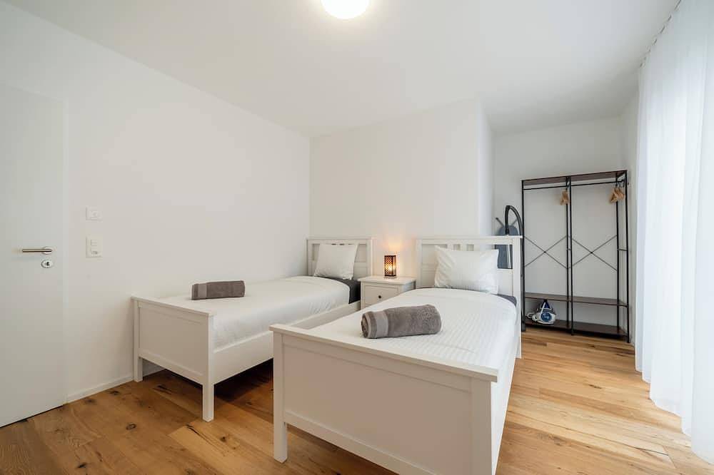 Ganze Wohnung, Charming Swiss Haven | Smart Home, 1Gb Wifi, Ground Floor, 3 mins to Hospital! in Zofingen, Aargau-Basel