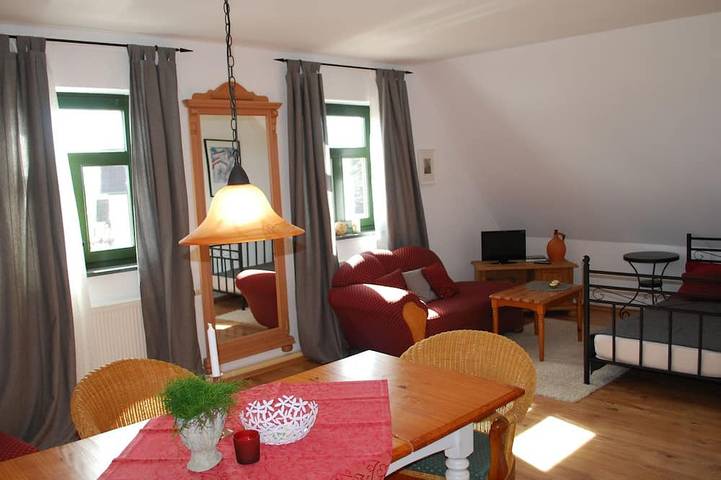 Ferienwohnung für 3 Personen, mit Garten und Pool in Dargun - 3