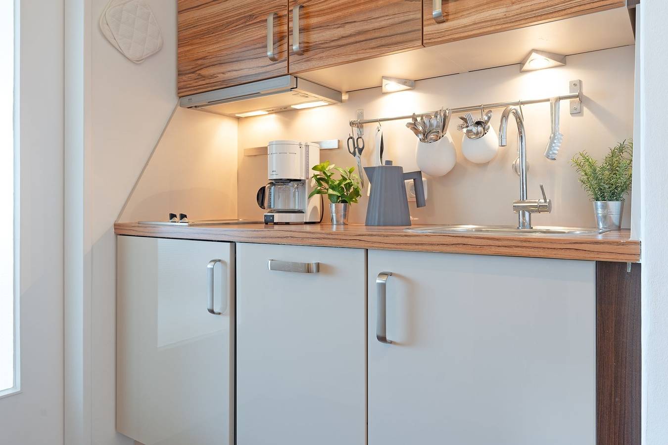 Ganze Ferienwohnung, Hang 13 Seeblick 17 in Themenstrände Scharbeutz, Ostholstein