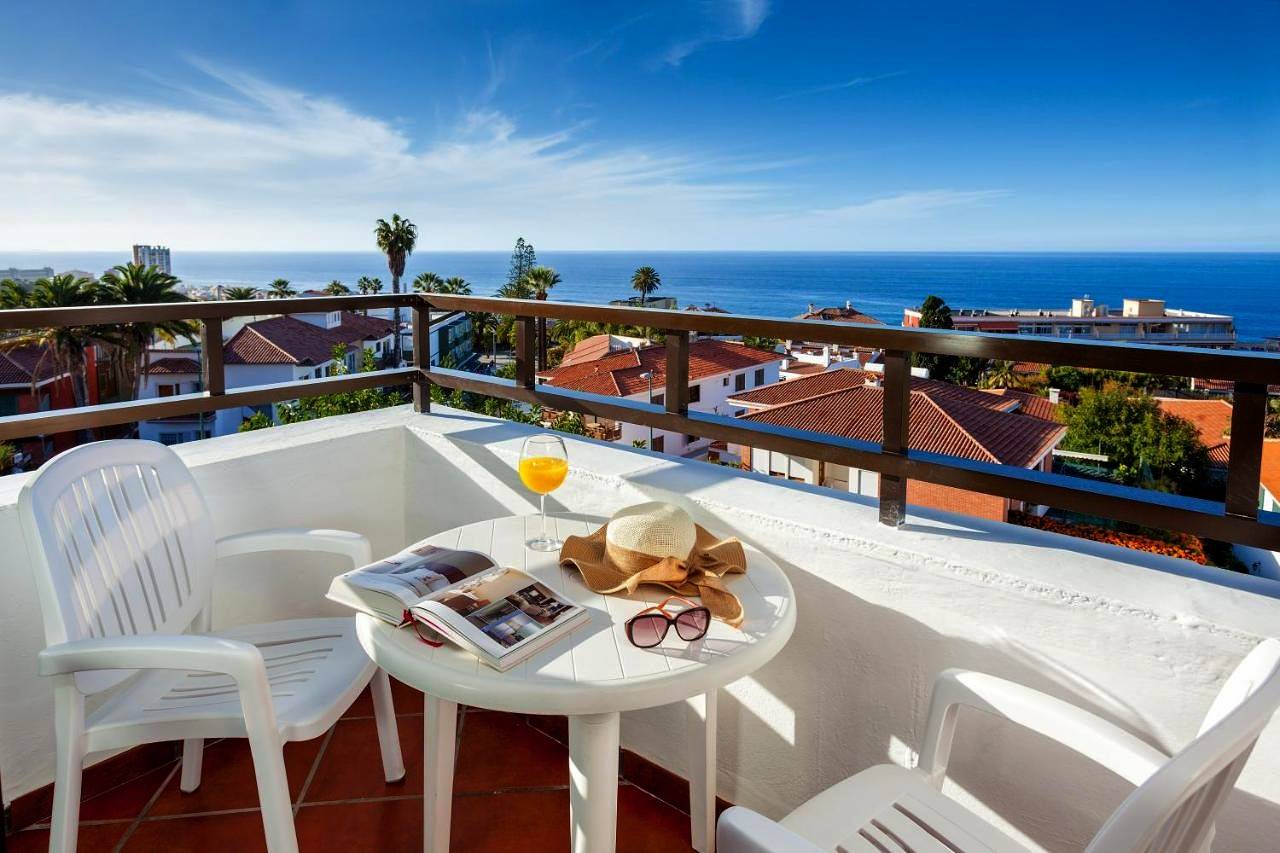 Aparthotel para 10 personas con terraza in Puerto de la Cruz, Tenerife Norte