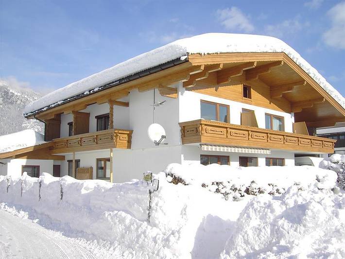 Gîte pour 2 personnes, avec Balcon et Jardin à St. Johann in Tirol - 2