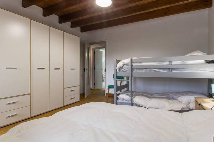 Gîte pour 8 personnes, avec jardin à Annoville - 3