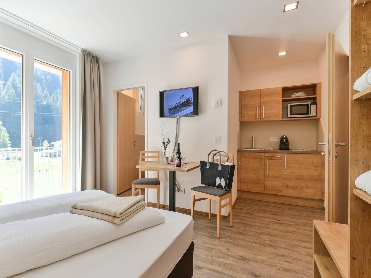 Ganze Ferienwohnung, Studio in der Alpine Lodge in Klösterle am Arlberg, Arlberg