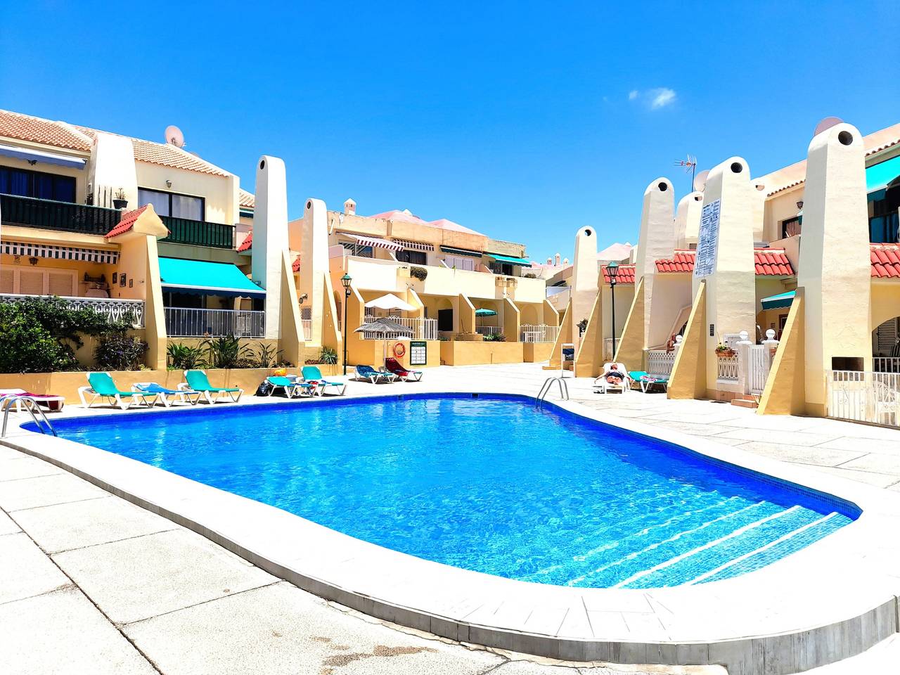 Apartamento vacacional entero, Mareverde: 1 habitación y vistas al mar in Playa de Fañabé, Adeje