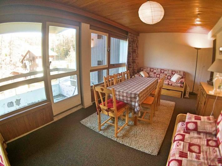 Ganze Wohnung, Gemütliche 2-Zimmer Wohnung, Ski-in/Ski-out, 6 Schlafplätze, zentral in Vars Les Claux in Vars, Briançon und Umgebung