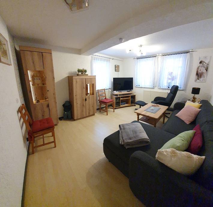 Ganze Ferienwohnung, Ferienwohnung Schröder - Fewo 65m²,Eg: Wohnz.,Küche, Bad, 1.Og: Schlafz.+Kinderz.+extra Wc über Treppe in Arnstadt (Thüringen), Arnstadt
