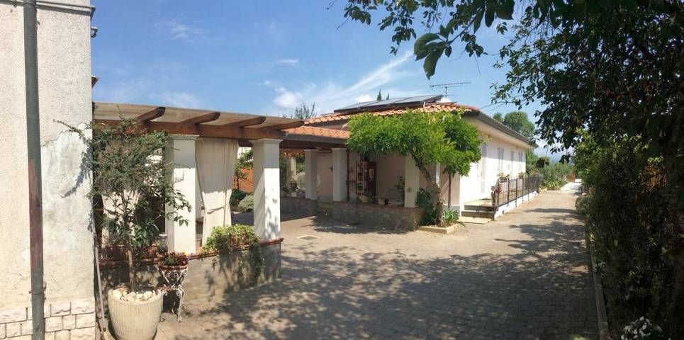 Maison d’hôte pour 3 personnes, avec vue et jardin à Vecchiano - 4