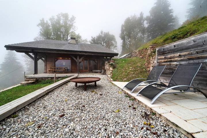 Chalet 'La Case' con vistas a la montaña in Abondance, Les Portes du Soleil
