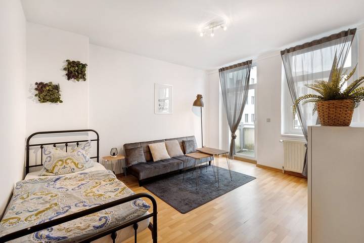 Apartament wakacyjny dla 4 osób, z balkon w Magdeburg