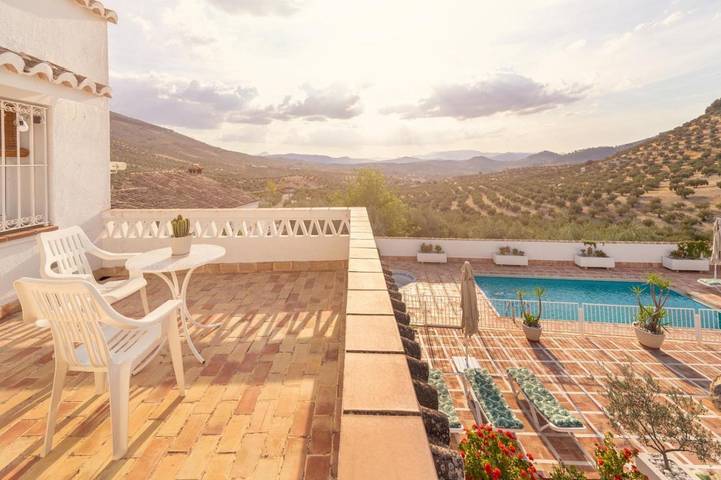 Casa de vacaciones para 10 personas, con vistas además de piscina y terraza en Sierra Sur Jaen - 4