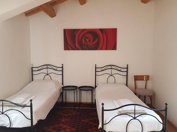 Ferienhaus für 4 Personen, mit Garten und Pool in Marche - 2