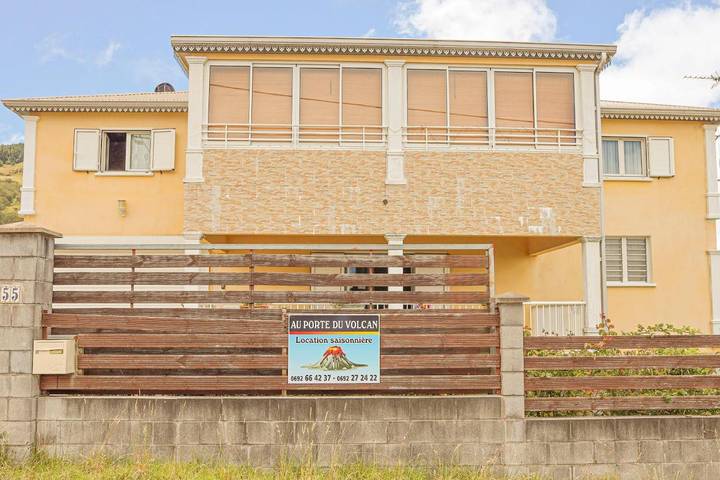 Location de vacances pour 17 personnes, avec jardin à la Plaine des Cafres - 2