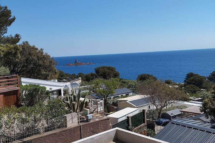 My little folly in Saint-Raphaël (Var), Massif de l'Esterel