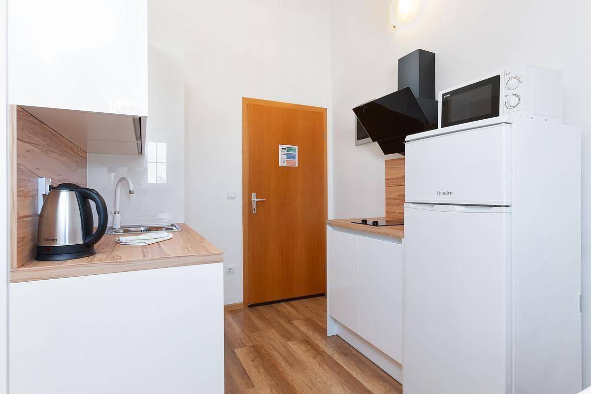 Ganze Ferienwohnung, Wunderschönes Appartement in Medulin mit Grill, Terrasse und Garten in Medulin Stadt, Medulin