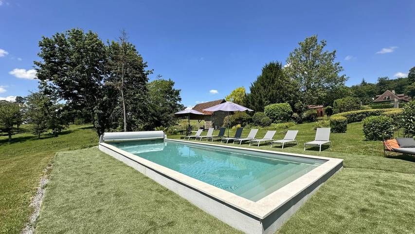 Gîte pour 15 personnes, avec terrasse ainsi que piscine et jardin à Vicq-sur-Breuilh - 2