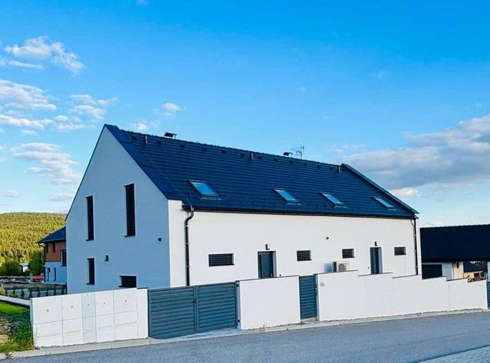 Ferienhaus für 9 Personen, mit Terrasse und Garten, mit Haustier