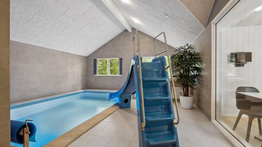 Ferienhaus für 18 Personen, mit Sauna in Mecklenburgische Seenplatte - 3