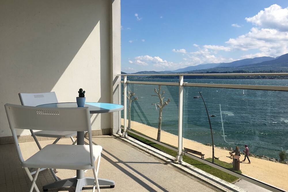 Appartement entier, Escale  Sur  Le Lac. in Le Bourget-du-Lac, Région de Chambéry