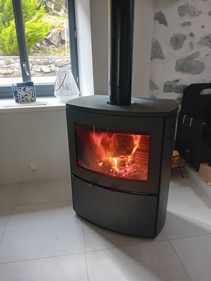 Ferienhaus 'L'authentik' mit Bergblick, privater Terrasse und Klimaanlage in Accous, Béarn