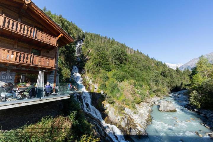 Maison d’hôte pour 2 personnes, avec Balcon et Terrasse ainsi que Jardin et Sauna