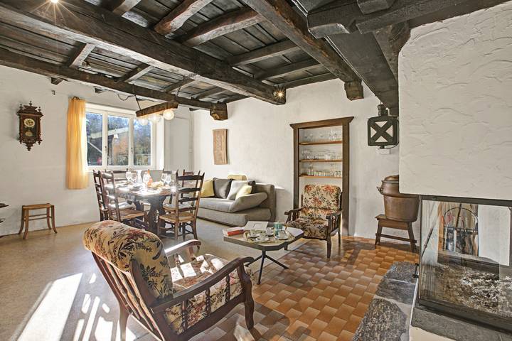 Ferienwohnung für 5 Personen in Caslano