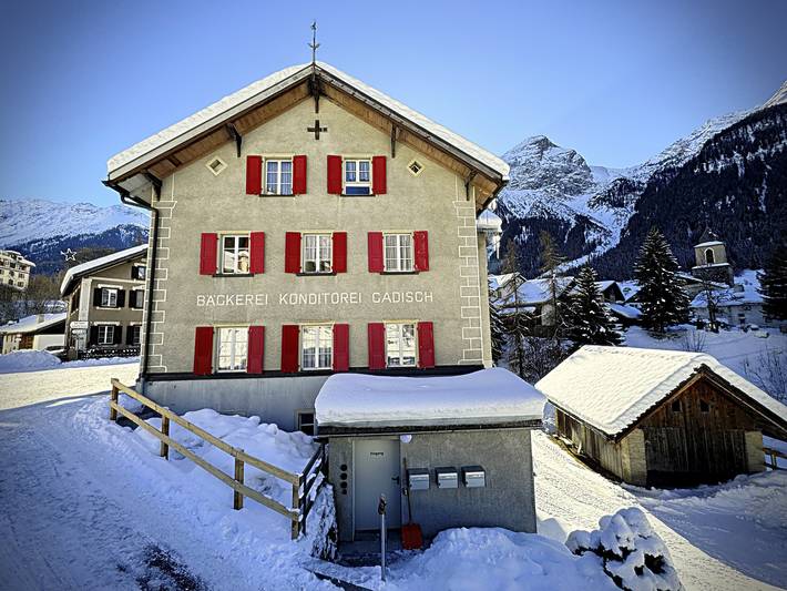 Ferienwohnung für 7 Personen, mit Balkon in Bergün