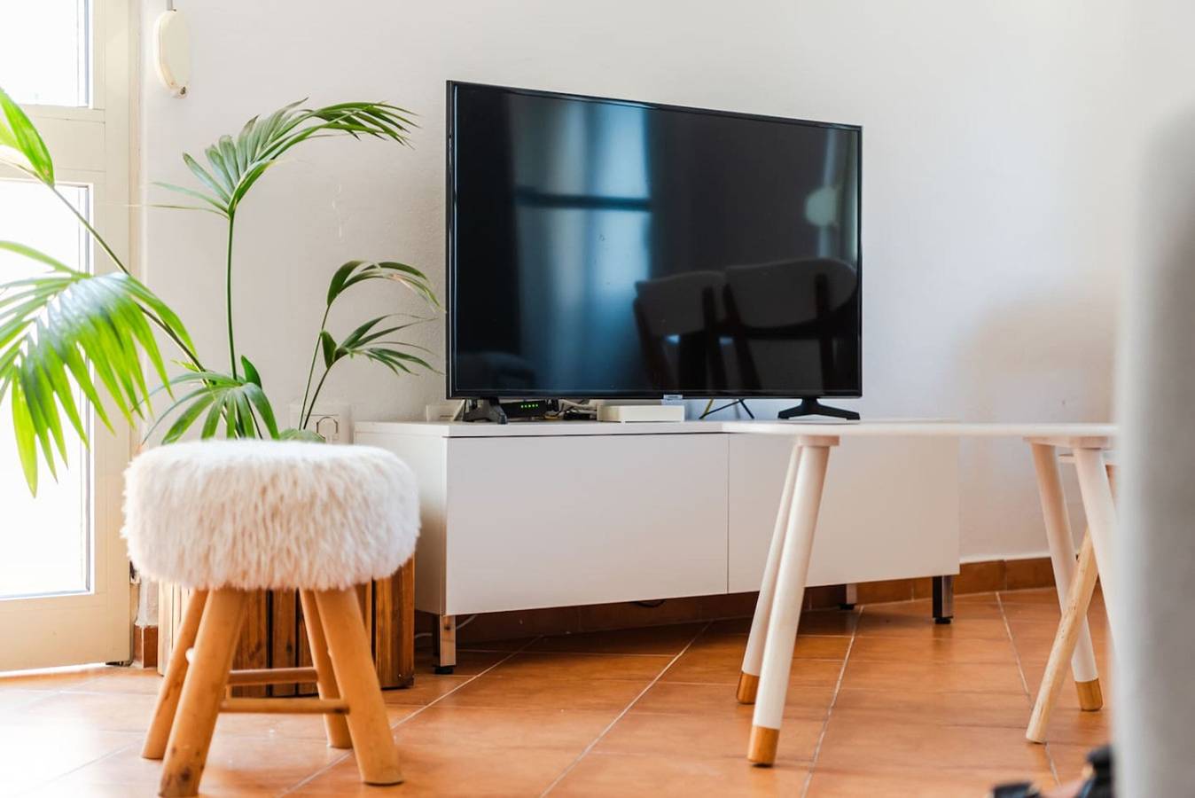 Ganze Wohnung, Sunny Balcony Stay | Walk to Golem Beach in Golem, Albanien