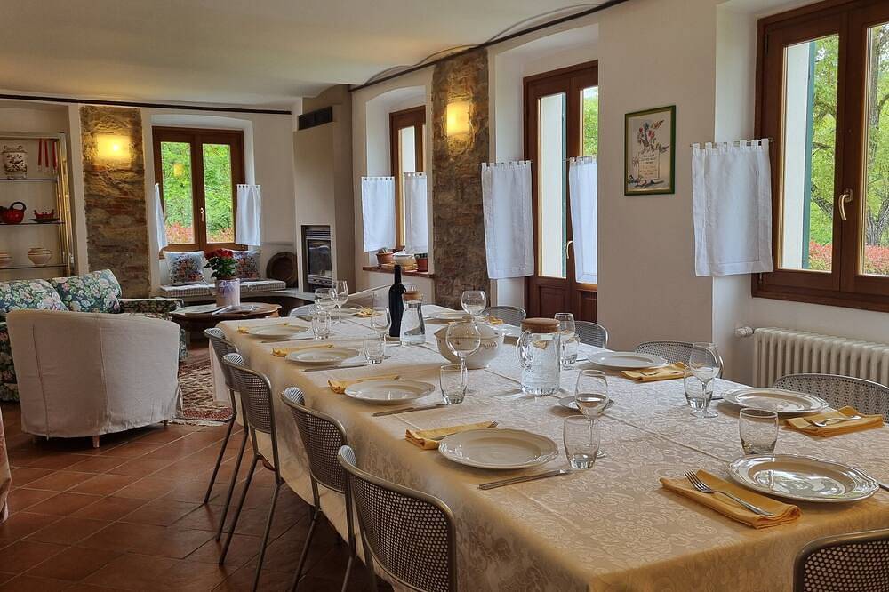 Farmhouse in the heart of the countryside, for groups and families in Rocca Grimalda, Provincie Alessandria