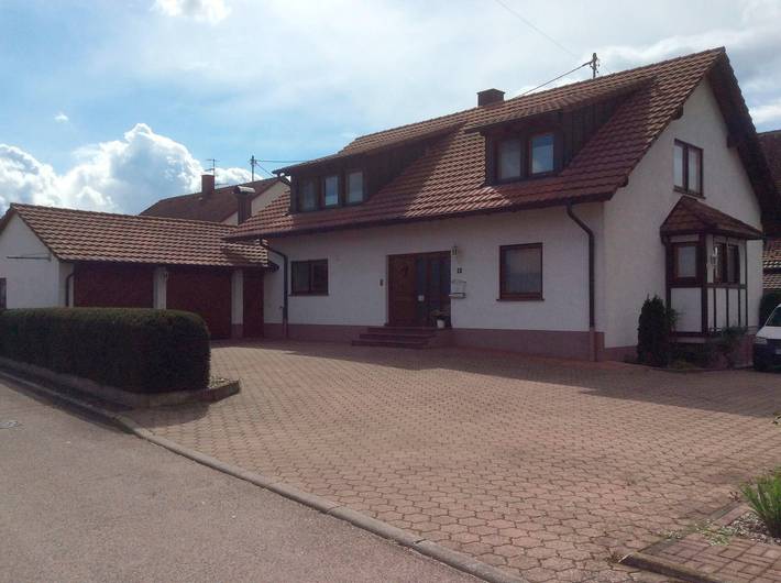 Ferienwohnung für 4 Personen, mit Balkon in Neuenburg am Rhein