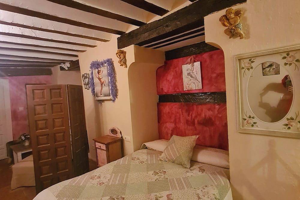 Entire apartment, Precioso apartamento en el casco antiguo de Cuenca in Cuenca, Cuenca Province
