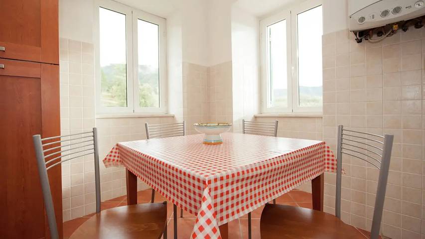 Villa für 7 Personen, mit Terrasse und Garten in Ligurien - 3