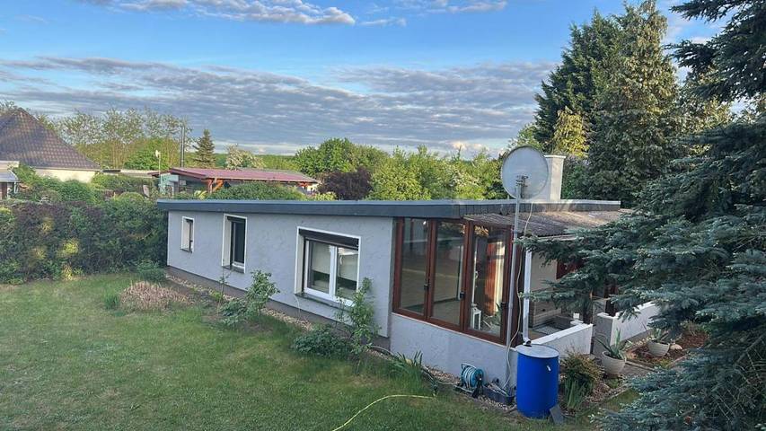 Ferienhaus für 4 Personen, mit Terrasse und Garten in Barleben