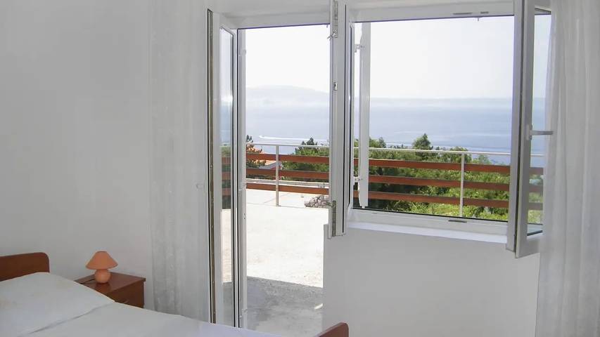 Apartament wakacyjny dla 4 osób, z Taras w Klenovica