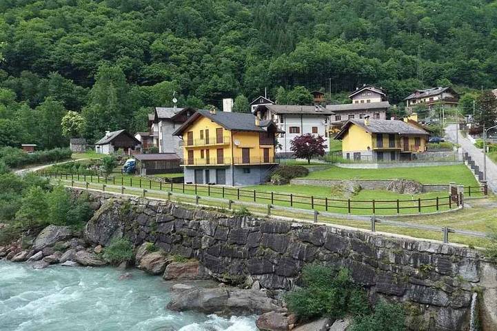 Ferienhaus für 5 Personen, mit Balkon und Garten - 1