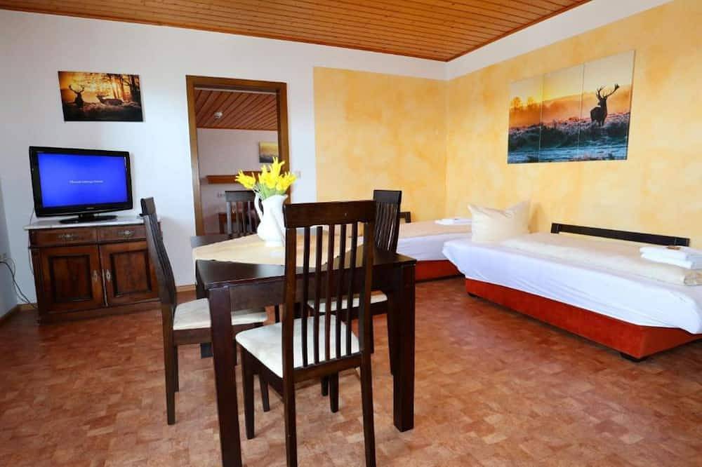 Ganze Wohnung, Apartment mit Dusche und Wc in Europa-Park, Rheinhausen