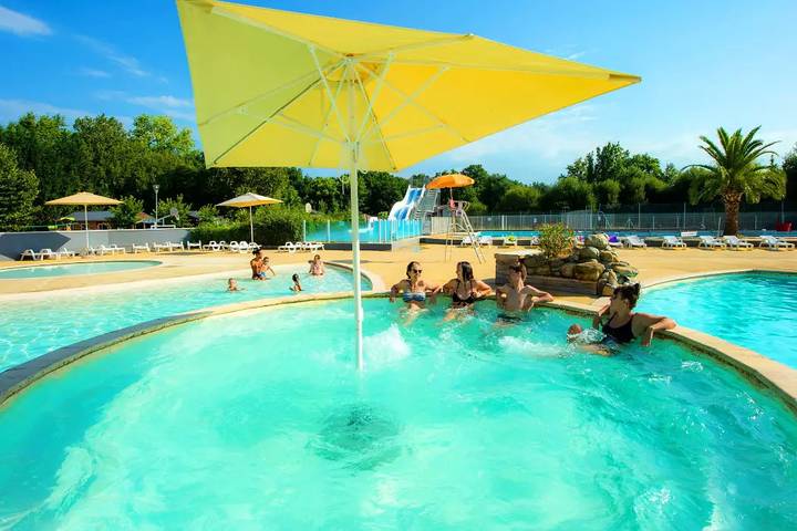 Mobil home pour 6 personnes, avec terrasse à Aureilhan - 4