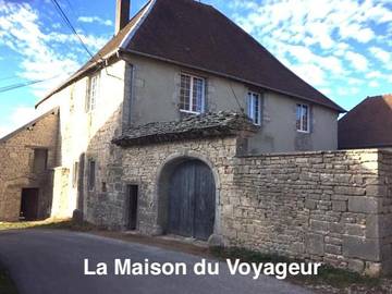 Chambre d’hôte pour 2 personnes, avec terrasse ainsi que vue et jardin dans Passavant