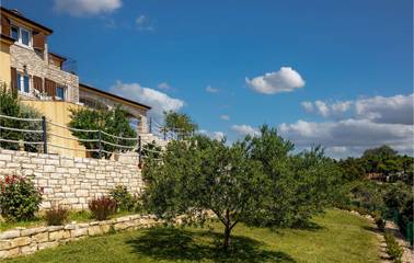 Ferienhaus für 8 Personen, mit Pool und Sauna auf Rab